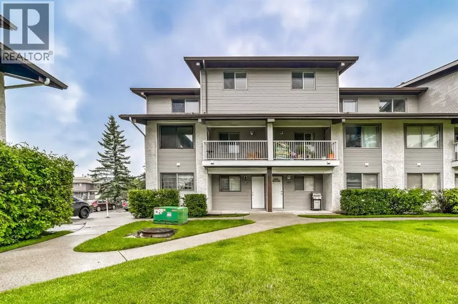 728, 200 Brookpark Drive SW, Calgary, AB T2W3E5