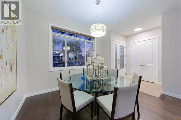 Calgary, AB T2M1S4,462 23 Avenue NW