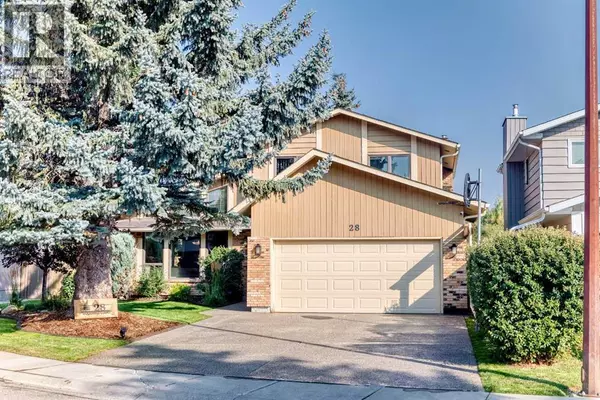 28 Woodfield Court SW, Calgary, AB T2W3W5