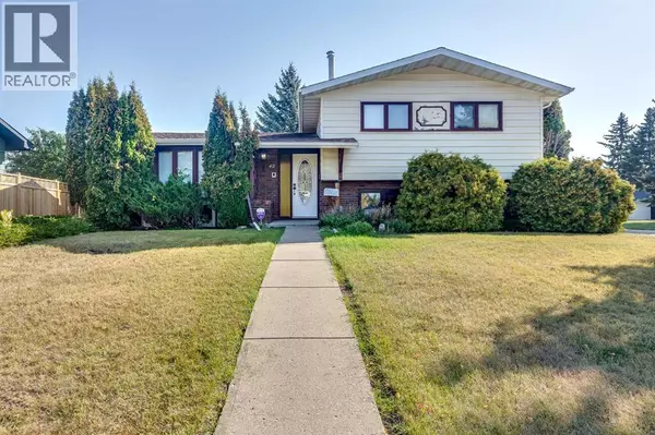 40 Anders Close, Red Deer, AB T4R1C3
