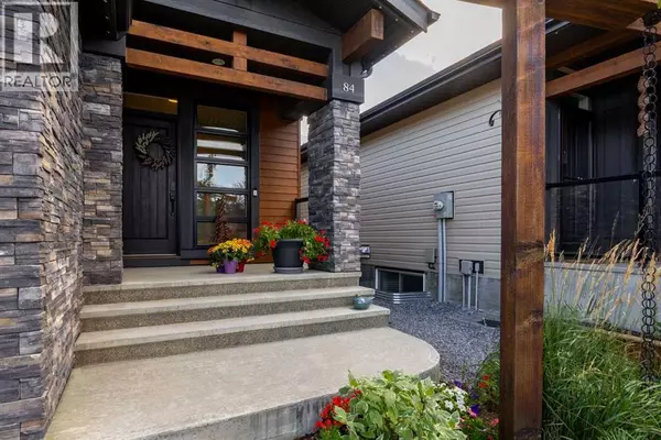 Cochrane, AB T4C2V8,84 Riviera Court