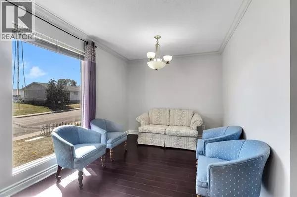 Calgary, AB T1Y1T6,5190 Whitestone Road NE