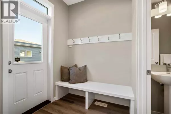 Okotoks, AB T1S5T2,119 Mountainview Drive