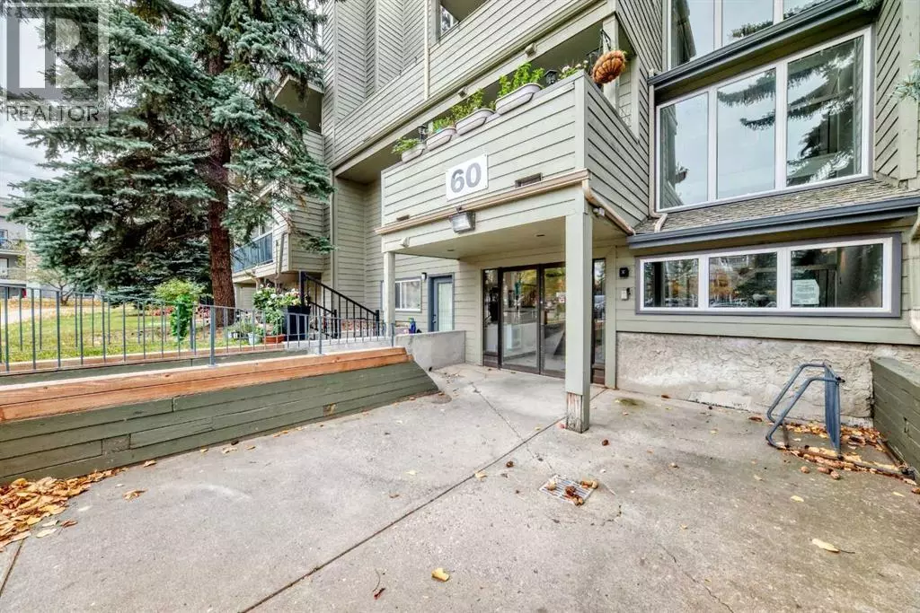 Calgary, AB T3E6T5,1210, 60 Glamis Drive SW