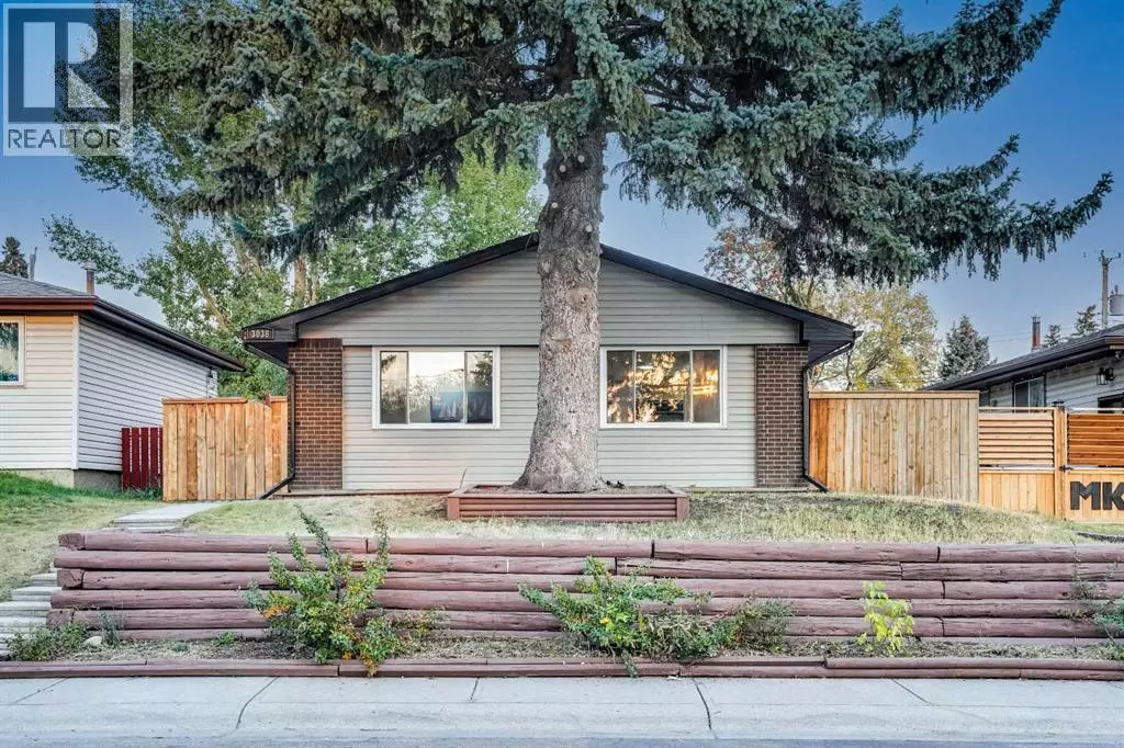 Calgary, AB T2B1V6,3038 Dover Road SE