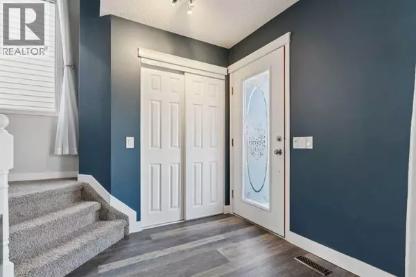 Calgary, AB T3L2C3,117 Tuscany Drive NW