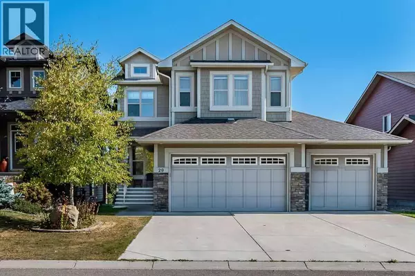 29 Ranchers Crescent, Okotoks, AB T1S0L2