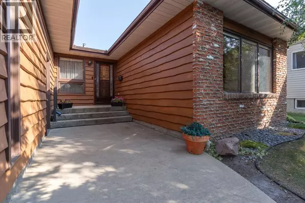 Camrose, AB T4V3V3,4305 74 Street