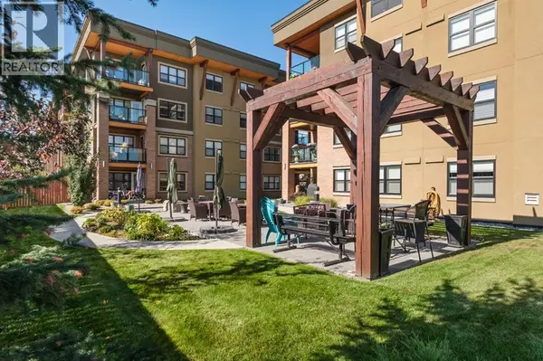 Airdrie, AB T4A0W8,2101, 10 Market Boulevard SE