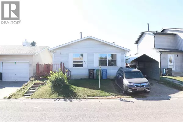 Calgary, AB T3J1P2,123 Castleglen Road NE