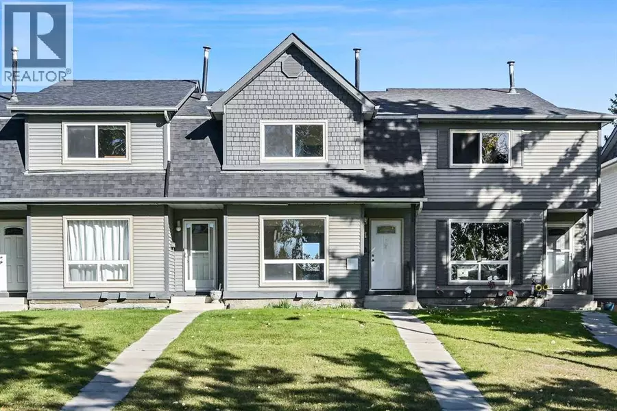 4, 220 Erin Mount Crescent SE, Calgary, AB T2B2T1