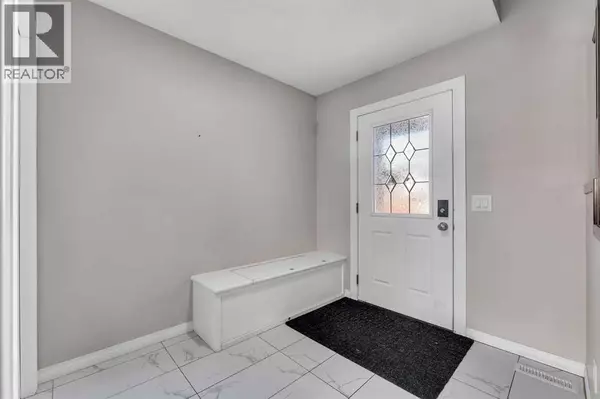 Calgary, AB T3K6H2,228 Covemeadow Court NE