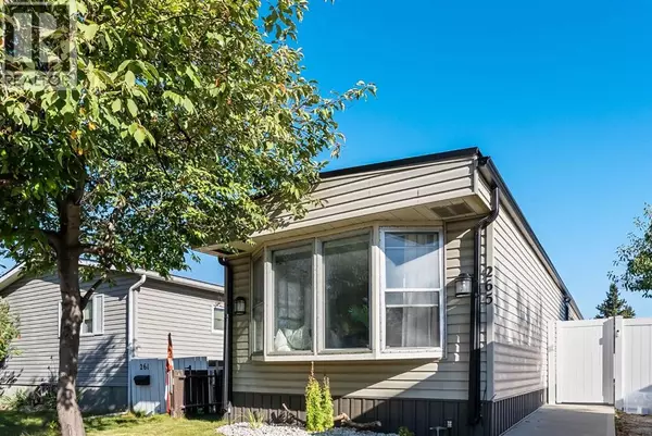 Airdrie, AB T4A1P9,265 Big Hill Circle SE