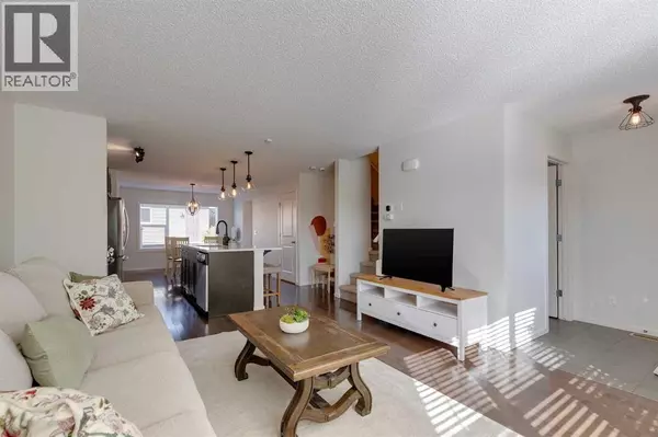 Calgary, AB T3P0M6,44 Evansborough Common NW