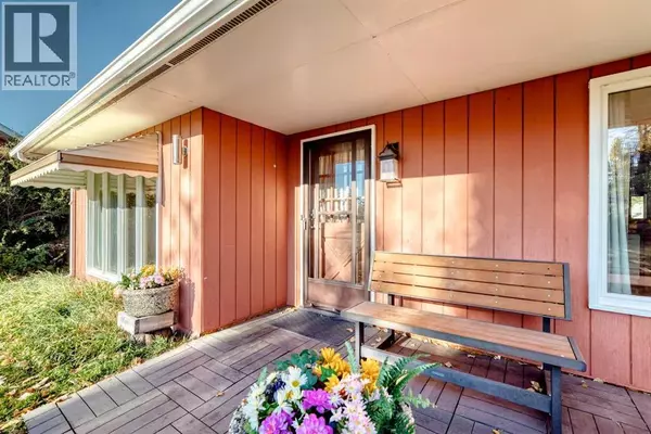 Rural Mountain View County, AB T4H4M3,32276 Highway 2 A