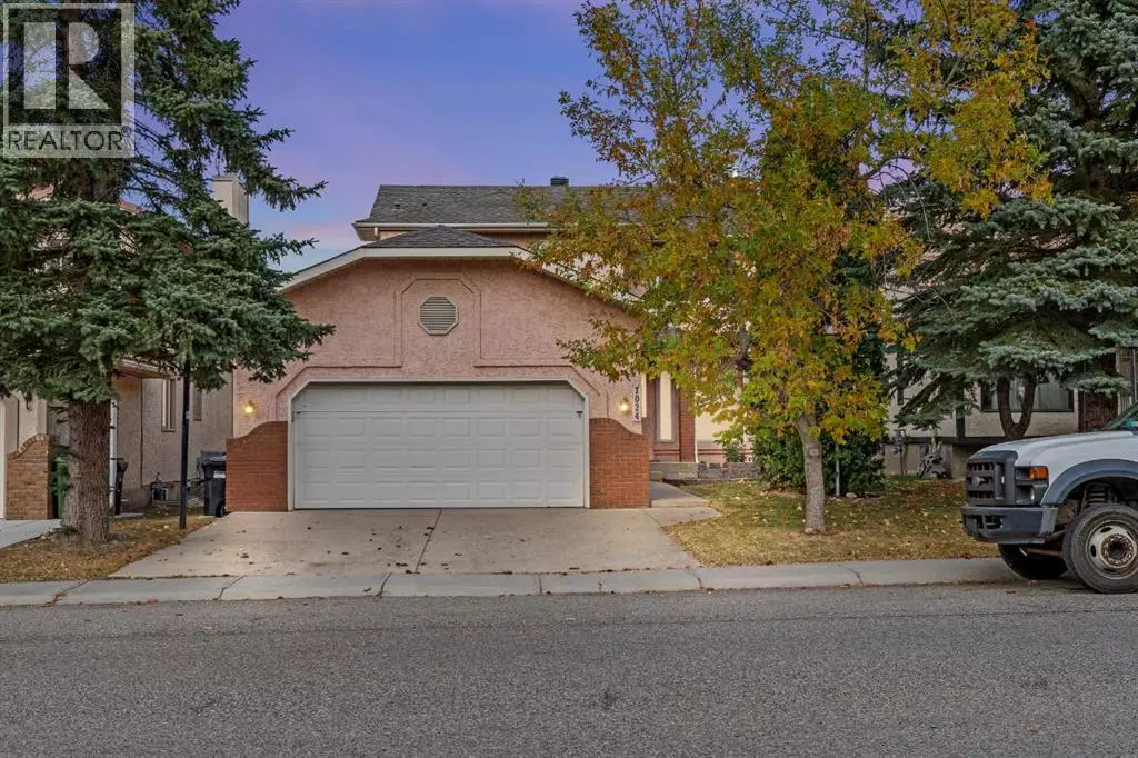 Calgary, AB T3K3M2,1024 Santana Road NW