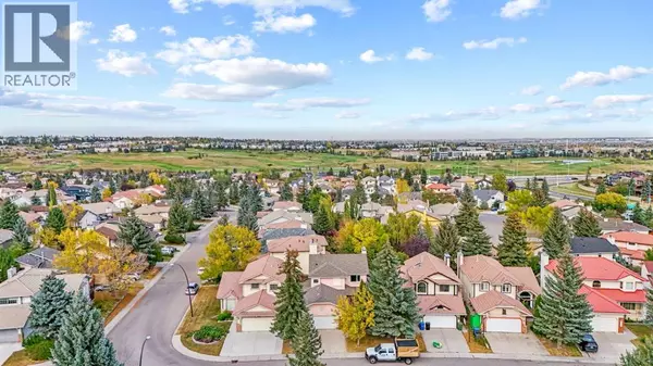 Calgary, AB T3K3M2,1024 Santana Road NW