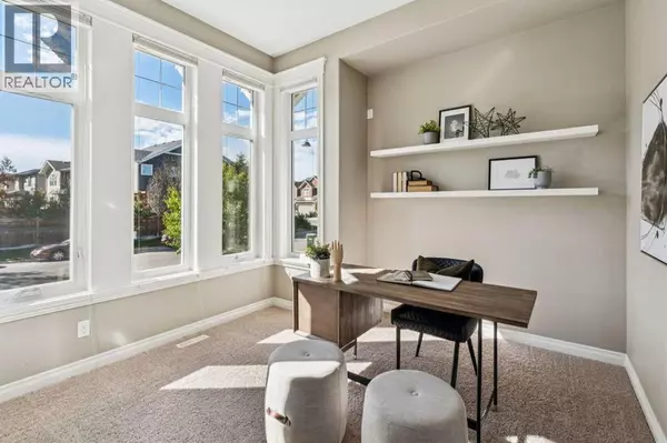 Calgary, AB T3M0R6,195 Auburn Sound Circle SE