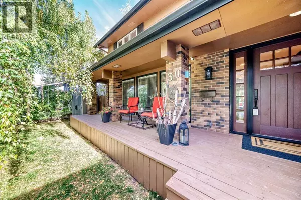 Calgary, AB T2W2G3,30 Canova Road SW