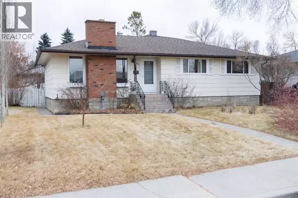 56 Lynndale Crescent SE, Calgary, AB T2C0T7