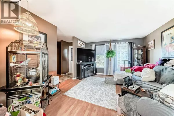 Calgary, AB T3N1B7,147 Castledale Way NE