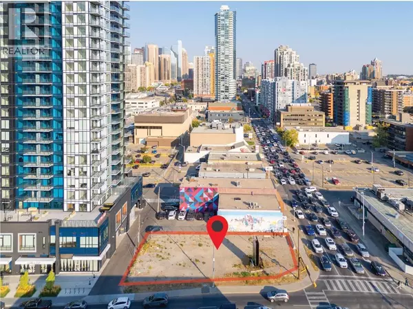 Calgary, AB T3C0M8,1420 11 Avenue SW