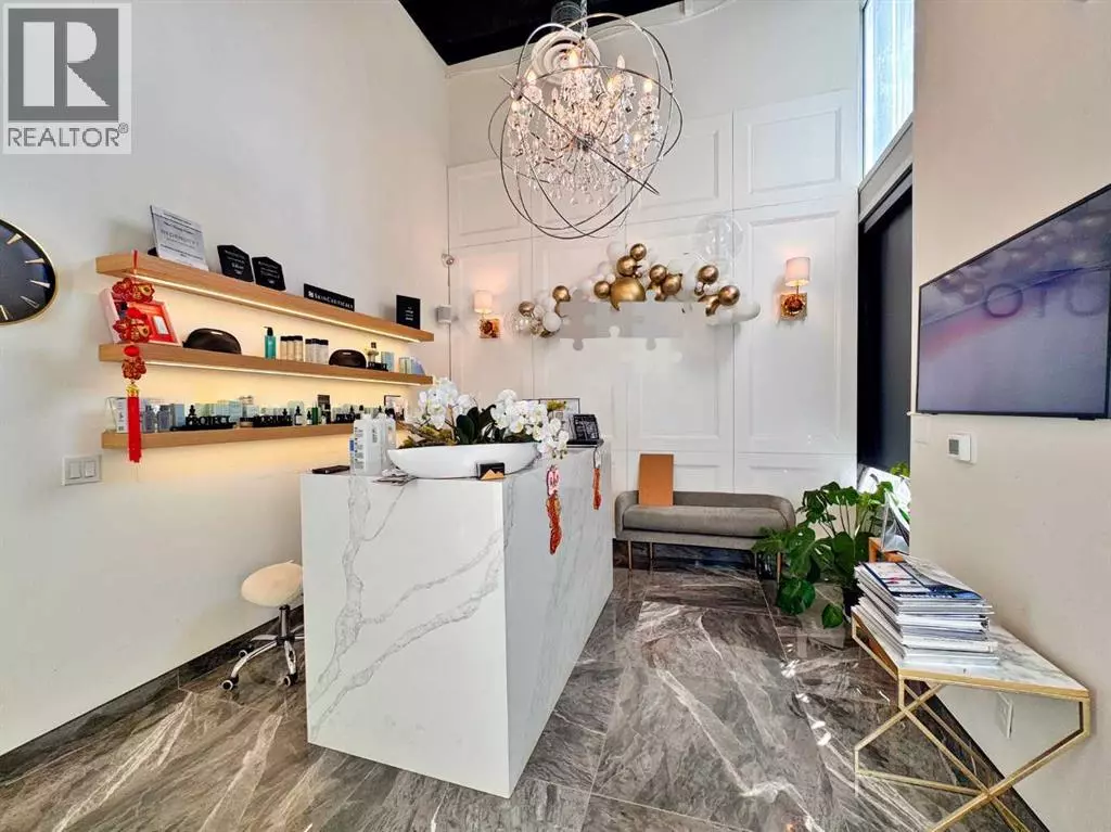 Calgary, AB T2G1C7,123 Any Street