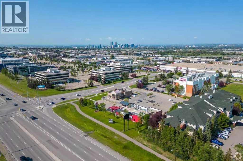 Calgary, AB T2E8S6,2480 37 Avenue NE