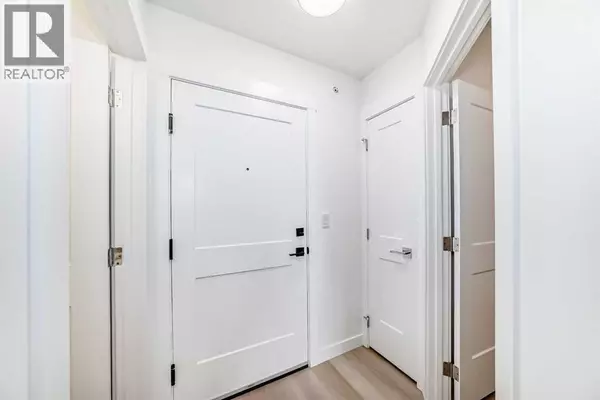 Calgary, AB T3R2A5,1411, 430 Sage Hill Road NW