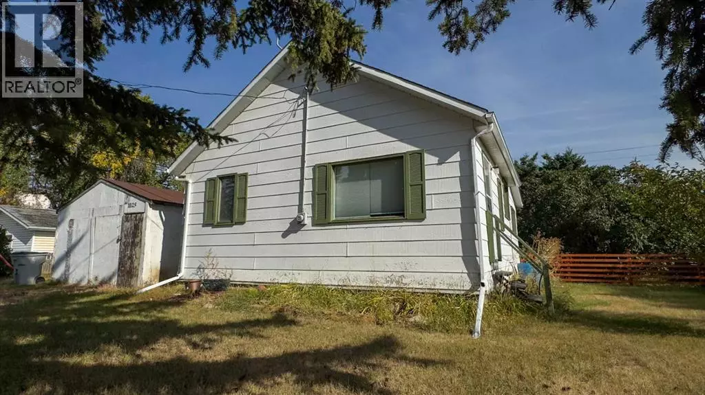 1025 14 Street, Wainwright, AB T9W1K6