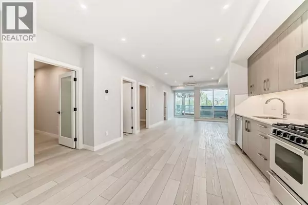 Calgary, AB T2N5G5,325, 110 18A Street NW