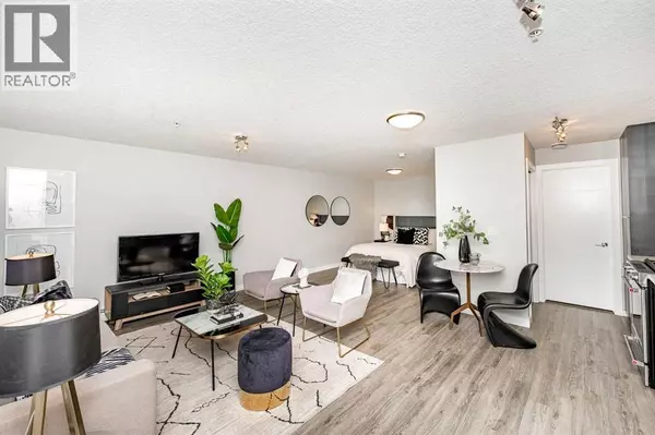 Calgary, AB T3E8A9,2309, 95 Burma Star Road SW