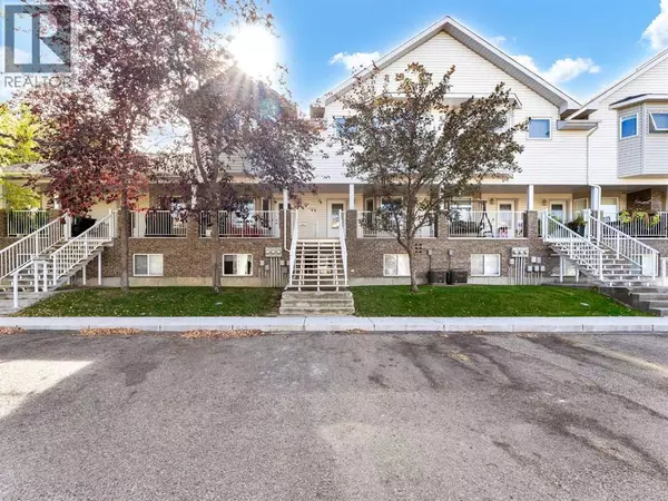 425 Washington Way SE, Medicine Hat, AB T1A8V2