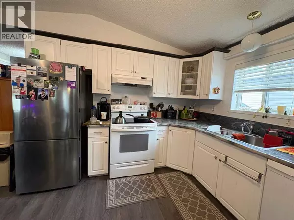 Red Deer, AB T4P1K1,33 Parkside Drive