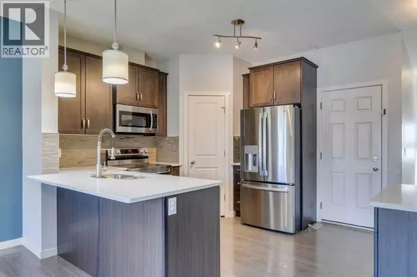 Calgary, AB T2Z1G6,105 Copperpond Landing SE