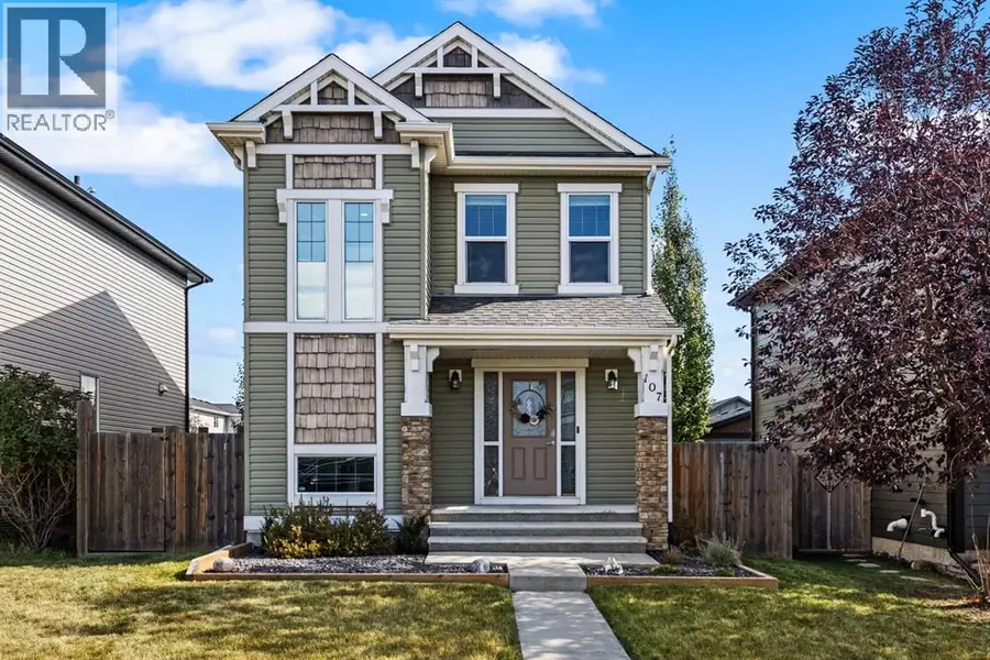 107 Drake Landing Loop, Okotoks, AB T1S0H4