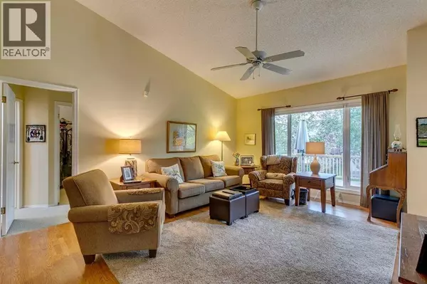 Calgary, AB T2Y3E9,74 Evergreen Bay SW