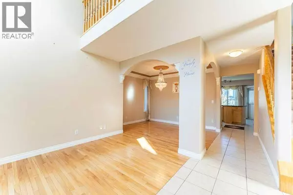 Calgary, AB T3J4Y9,133 Tarawood Close NE