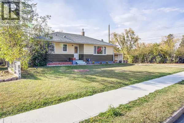 Claresholm, AB T0L0T0,4705 3 Street W
