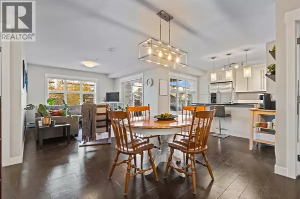 Calgary, AB T3M2L6,2206, 11 Mahogany Row SE