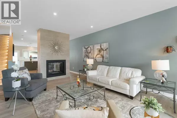 Calgary, AB T2M4J1,2739 Cochrane Road NW