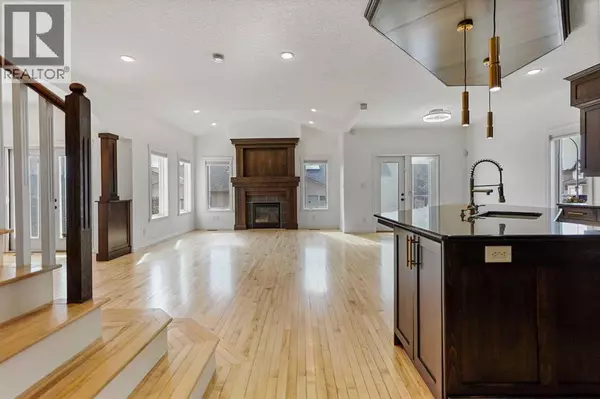 Lethbridge, AB T1K7Z4,4 Heritage Point W