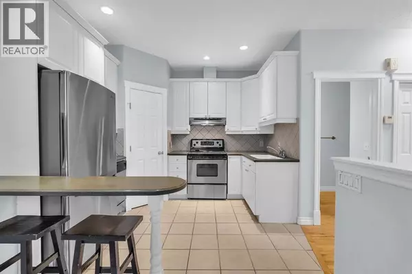 Calgary, AB T2V0G7,2, 534 56 Avenue SW