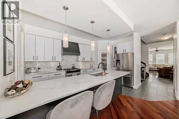 Calgary, AB T2T3Z3,3002 18 Street SW