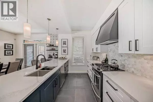 Calgary, AB T2T3Z3,3002 18 Street SW