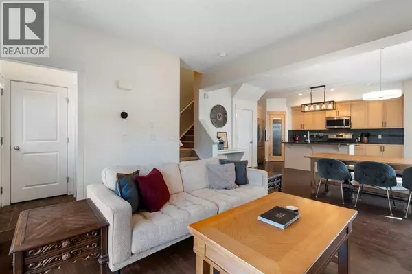 2, 4709 17 Avenue NW, Calgary, AB T3B0P4