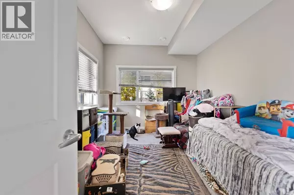 Calgary, AB T3N0M9,803 Redstone View NE