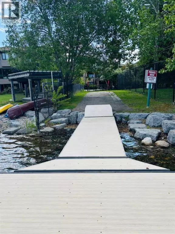 Calgary, AB T2Z1L7,5 Mckenzie Lake Point SE