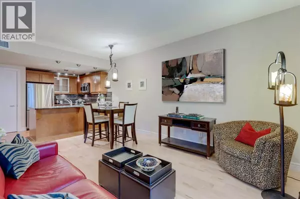 206, 817 15 Avenue SW, Calgary, AB T2R0H8