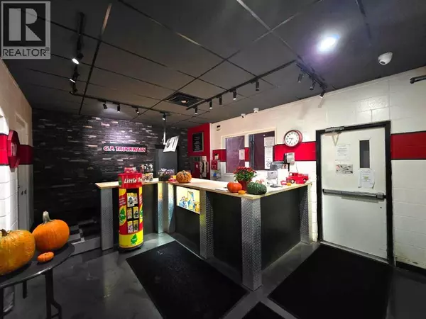 Grande Prairie, AB T8V5R8,11485 97 Avenue